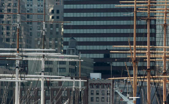 082304_NYcircl045v1