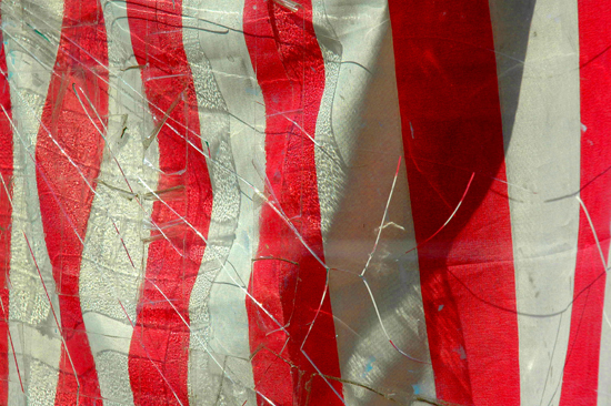 101304_GearFlag009v1