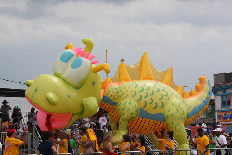 Mermaid_Parade_02