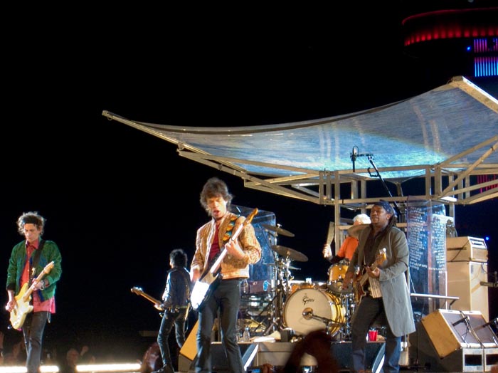 STONES06